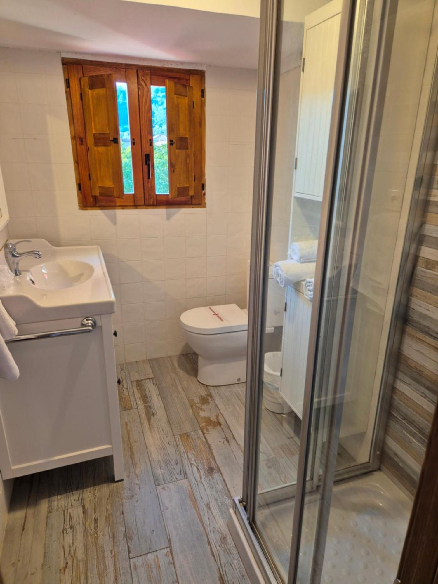 Pension San Pelayo 10 Onís Екстериор снимка